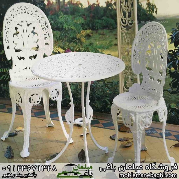 میز و صندلی طاووسی دو نفره مدل ساده
