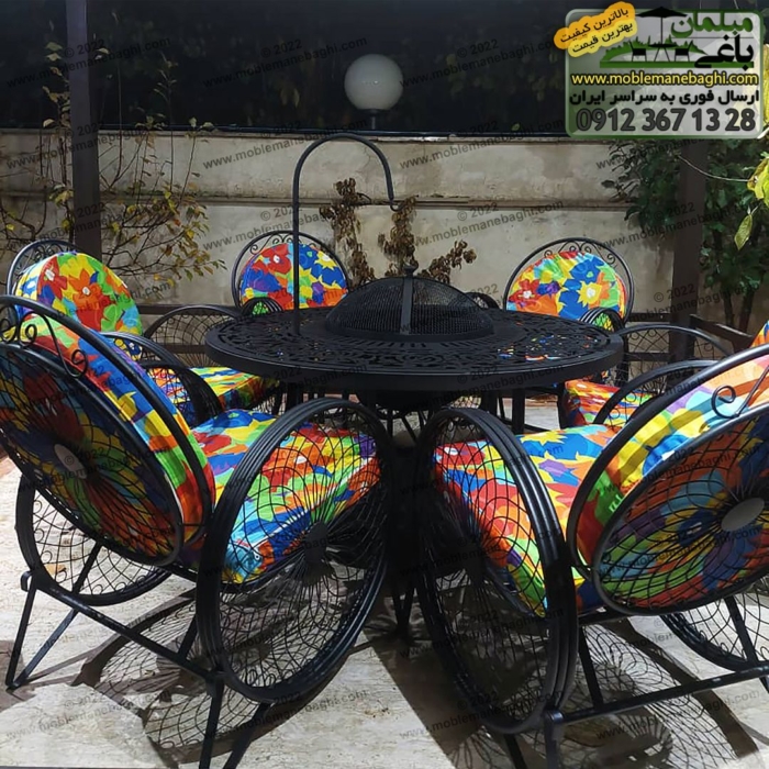 صندلی فلزی گلبرگ ست شش نفره همراه میز آتشدان پایه بلند فلزی به عنوان میز ناهارخوری فضای باز ارسالی مشتری فروشگاه مبلمان باغی در تهران